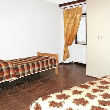 Casa Il Cortile 180s * Gera Lario