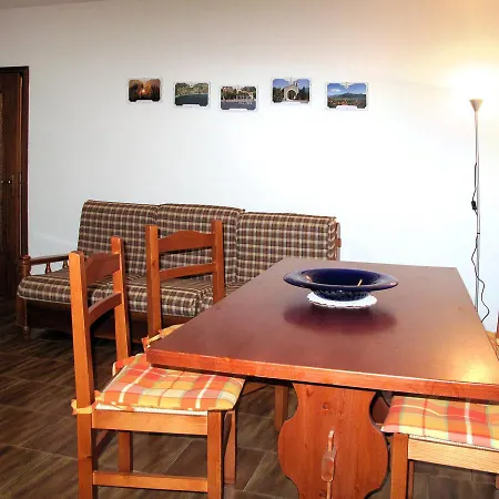 Casa Il Cortile 180s * Gera Lario